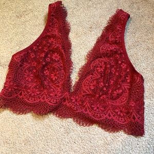 Victoria’s Secret lace bralette